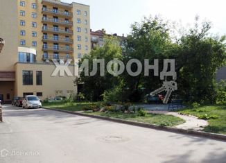 Продается двухкомнатная квартира, 44.4 м2, Новосибирск, улица Мичурина, 3, метро Площадь Ленина