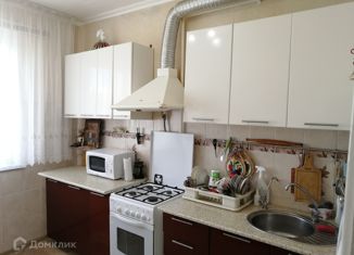 Продам 2-комнатную квартиру, 54.3 м2, Челябинская область, улица Калинина, 24
