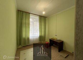 Продаю комнату, 36 м2, Переславль-Залесский, улица 50 лет Комсомола, 8