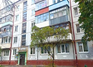 Продам 3-ком. квартиру, 47 м2, Брянск, Спартаковская улица, 114Б, ЖК Стрижи