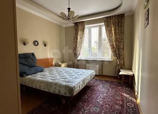 Продается 2-комнатная квартира, 65 м2, Москва, Мичуринский проспект, 11к2, метро Университет