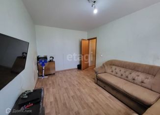 Продам 2-ком. квартиру, 46 м2, Владивосток, улица Шишкина, 15