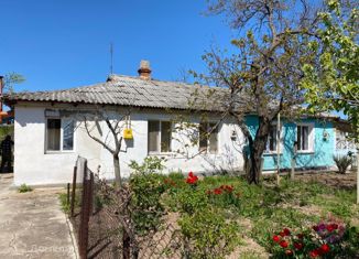 Дом на продажу, 53 м2, посёлок Солнечный, улица Спутников