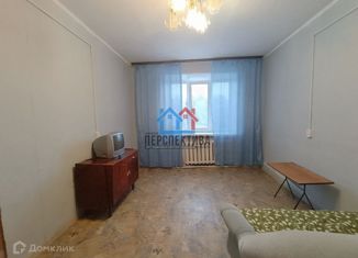 Продаю комнату, 18 м2, Тобольск, микрорайон Менделеево, 12