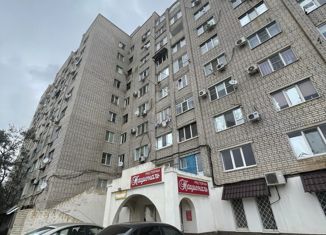 Продам 1-комнатную квартиру, 35 м2, Элиста, 6-й микрорайон, 25, 6-й микрорайон