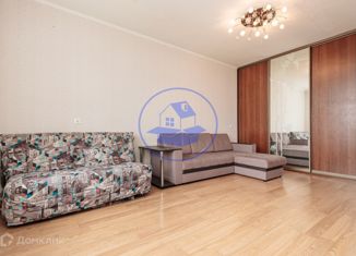 Продается 1-комнатная квартира, 38 м2, Новосибирск, улица Адриена Лежена, 31