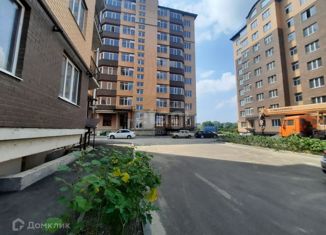 Продажа 3-комнатной квартиры, 92 м2, Карачаево-Черкесия, Кузнечный переулок, 2Б