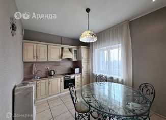 Сдается в аренду пятикомнатная квартира, 156 м2, Москва, Хорошёвское шоссе, 16к1, САО