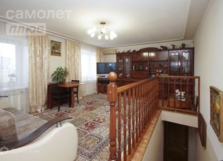 Продам трехкомнатную квартиру, 75.2 м2, Омская область, улица Масленникова, 62