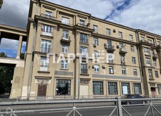 Продам трехкомнатную квартиру, 98.2 м2, Санкт-Петербург, Малоохтинский проспект, 96/2, Малоохтинский проспект
