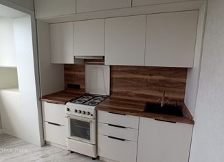 Продается двухкомнатная квартира, 42.6 м2, Владикавказ, улица Леонова, 7к1, 4-й микрорайон