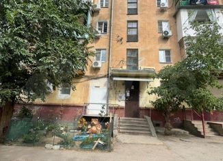 Продаю 2-комнатную квартиру, 44.2 м2, Астрахань, улица Николая Ветошникова, 56, Трусовский район