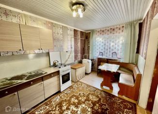 Продам 3-комнатную квартиру, 62 м2, Джанкой, улица Крымских Партизан, 84