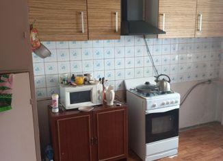 Продам 3-ком. квартиру, 72 м2, Саратовская область, улица Волоха, 22