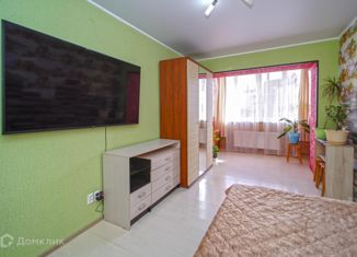 Продаю двухкомнатную квартиру, 70 м2, Краснодар, улица имени Мусоргского М.П., 1, Музыкальный микрорайон