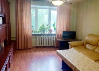 Продаю четырехкомнатную квартиру, 75.5 м2, Алапаевск, улица Николая Островского, 12К1