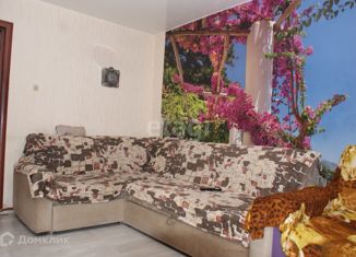 Продам 2-комнатную квартиру, 35.3 м2, Псковская область, улица Николая Васильева, 88