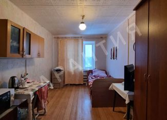 Продам комнату, 60 м2, Вологда, улица Михаила Поповича, 26, микрорайон Лукьяново