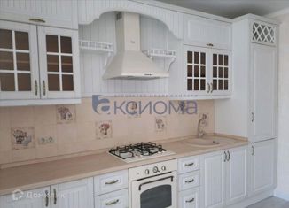 Продам 3-комнатную квартиру, 90 м2, Ставрополь, улица Тухачевского, 25/5, микрорайон Перспективный