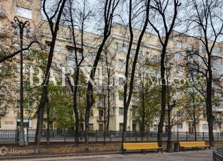 Сдаю в аренду трехкомнатную квартиру, 95 м2, Москва, Малая Бронная улица, 36, Малая Бронная улица