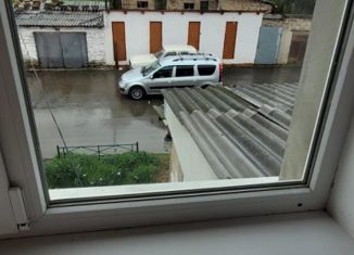 Продаю трехкомнатную квартиру, 66 м2, село Крайнее, улица Ленина, 38