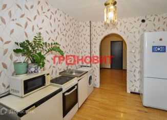 Продается двухкомнатная квартира, 48.2 м2, Новосибирская область, улица Петухова, 148