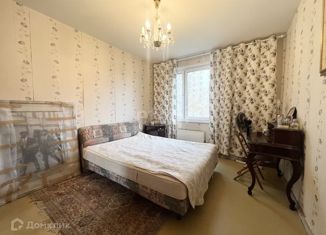 Продам 3-комнатную квартиру, 65 м2, Москва, улица Маршала Тимошенко, 38, улица Маршала Тимошенко