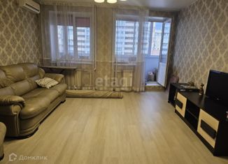 Продается 2-ком. квартира, 66.3 м2, Абакан, улица Кирова, 120к1