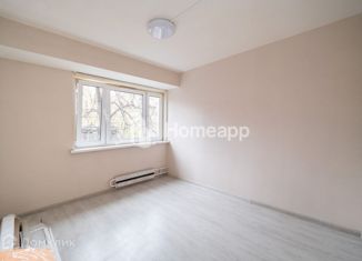 Продаю 3-комнатную квартиру, 54 м2, Москва, Беловежская улица, 17, станция Сетунь