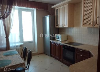 Аренда 2-ком. квартиры, 64 м2, посёлок Путёвка, Рославльская улица, 9