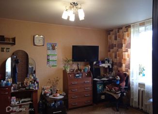 2-комнатная квартира на продажу, 47.8 м2, поселок Войсковицы, площадь Манина, 5