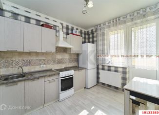 Продается двухкомнатная квартира, 53 м2, Краснодар, улица Петра Метальникова, 26