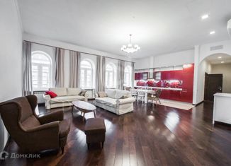 Сдается в аренду 4-ком. квартира, 180 м2, Москва, улица Арбат, 32, метро Смоленская