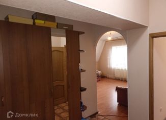 Продается 2-комнатная квартира, 57.3 м2, Абакан, улица Комарова, 24