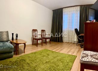 Продается 1-ком. квартира, 38 м2, Москва, улица Дмитриевского, 9, метро Улица Дмитриевского