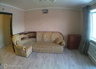 Сдаю в аренду 4-ком. квартиру, 77.7 м2, Амурск, проспект Строителей, 64