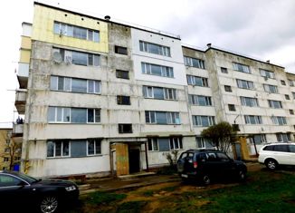 Продажа четырехкомнатной квартиры, 72 м2, Малоярославец, Коммунистическая улица, 7