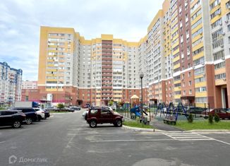 Продажа 2-комнатной квартиры, 76.7 м2, Брянская область, улица имени О.Н. Строкина, 2