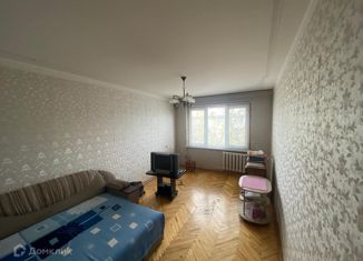Продам 2-комнатную квартиру, 47.7 м2, Нальчик, Самотёчная улица, 37, район Александровка