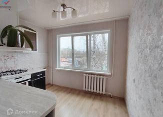 Продается двухкомнатная квартира, 52.3 м2, село Засечное, улица Механизаторов, 13