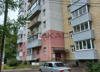 Сдается в аренду 1-комнатная квартира, 38 м2, Ярославль, улица Пирогова, 39к2, жилой район Липовая Гора