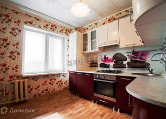Продам двухкомнатную квартиру, 66.1 м2, Соликамск, Северная улица, 59