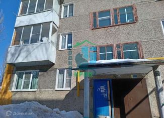 Продажа 2-комнатной квартиры, 35.9 м2, поселок городского типа Междуреченск, улица ЖБК, 12
