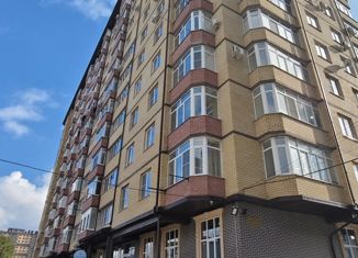 Сдается 2-ком. квартира, 70 м2, Черкесск, Кавказская улица, 56