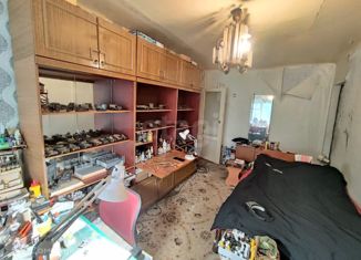 Продается двухкомнатная квартира, 42 м2, Гусь-Хрустальный, улица Микрорайон, 20