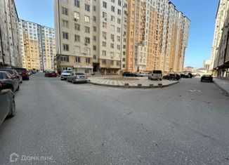 2-ком. квартира на продажу, 67 м2, Дагестан, улица Эльзы Ибрагимовой, 5к1
