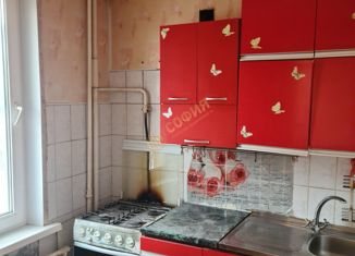 Продается 4-комнатная квартира, 59.3 м2, Санкт-Петербург, улица Примакова, 16, улица Примакова