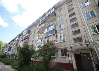 Продам 2-ком. квартиру, 44 м2, Барнаул, улица Юрина, 269, Ленинский район