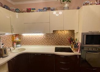 Продам 3-ком. квартиру, 73.8 м2, Москва, улица Олеко Дундича, 13к1, улица Олеко Дундича
