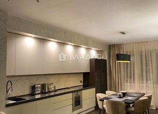 Продам четырехкомнатную квартиру, 130 м2, Москва, Истринская улица, 8к3, ЖК Пальмира